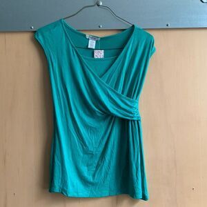 NWT S Everly grey maternity blouse